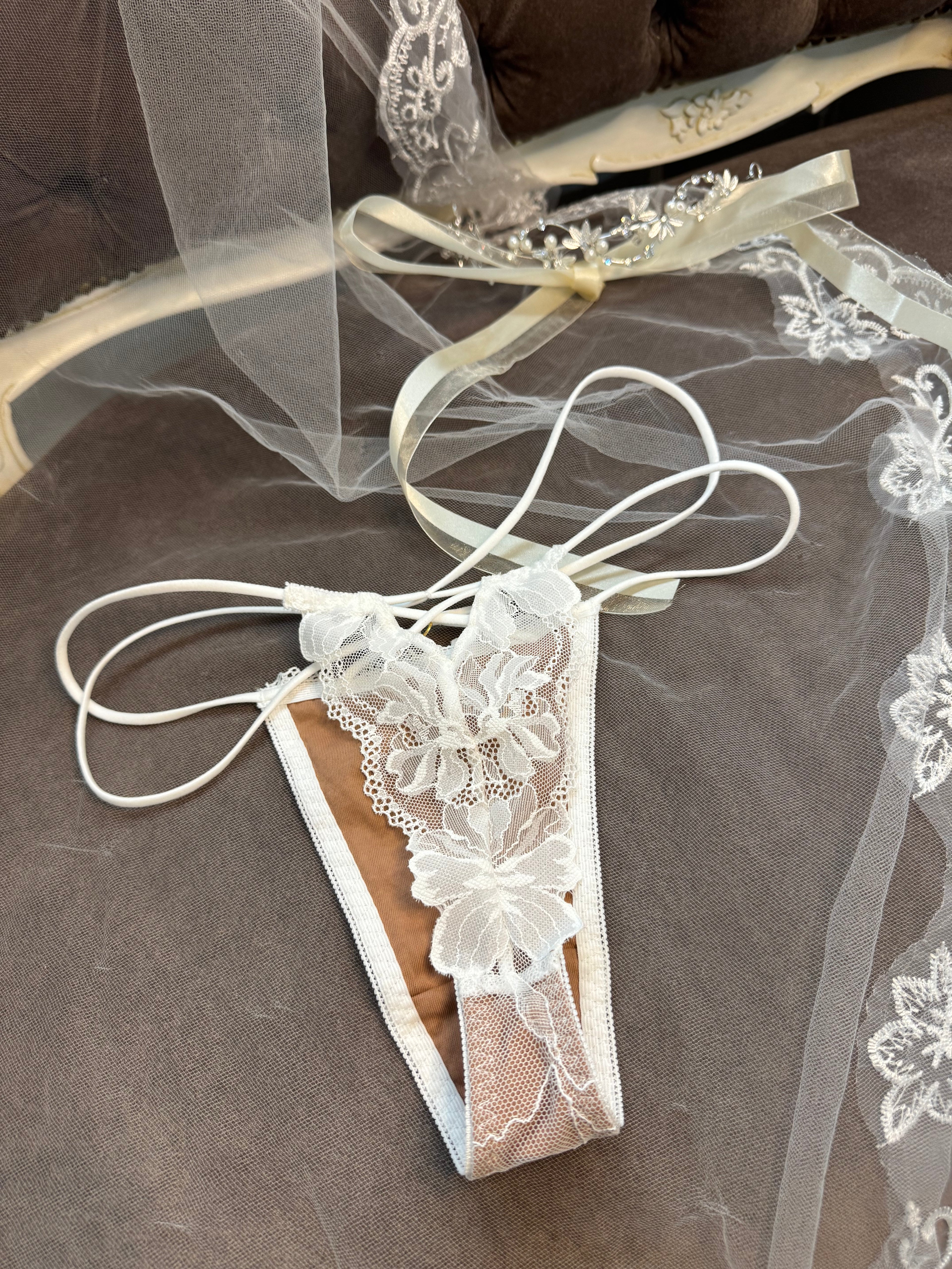 Cross Code Shorts Code T-back Nude White コードTバックショーツ 商品画像
